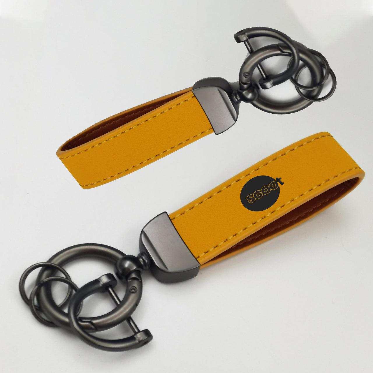 Scoot Airlines Design Horseshoe Buckle Key Chains