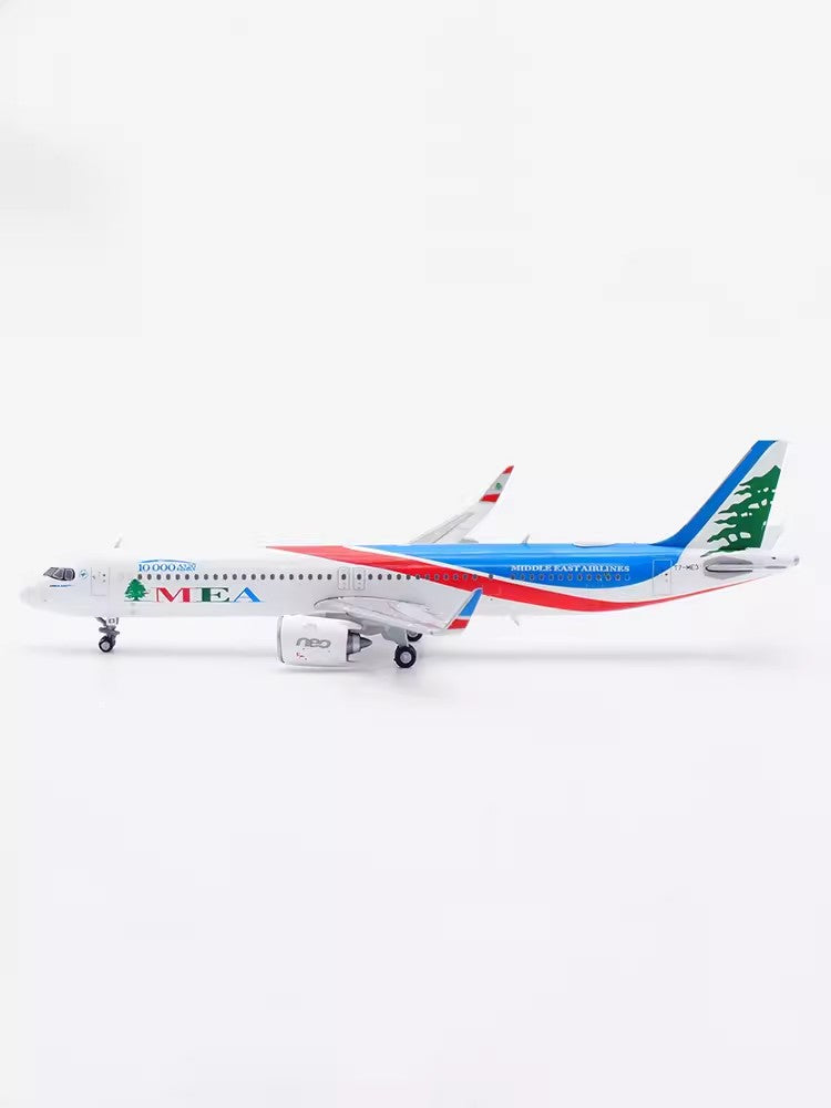 JC Wing- MEA Middle Eastern Airlines Airbus A321Neo Airplane Model (1/400 Scale)