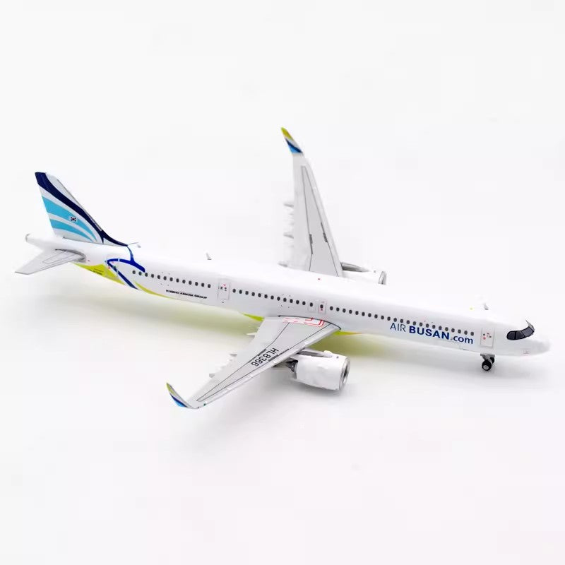 Air Busan South Korea Airbus A321neo Airplane Model (1/400 Scale)