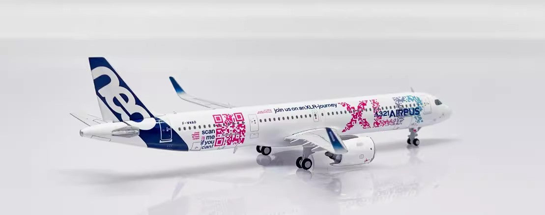 Airbus A321neo (Original Livery) Airplane Model F-WWAB (1/400 Scale)