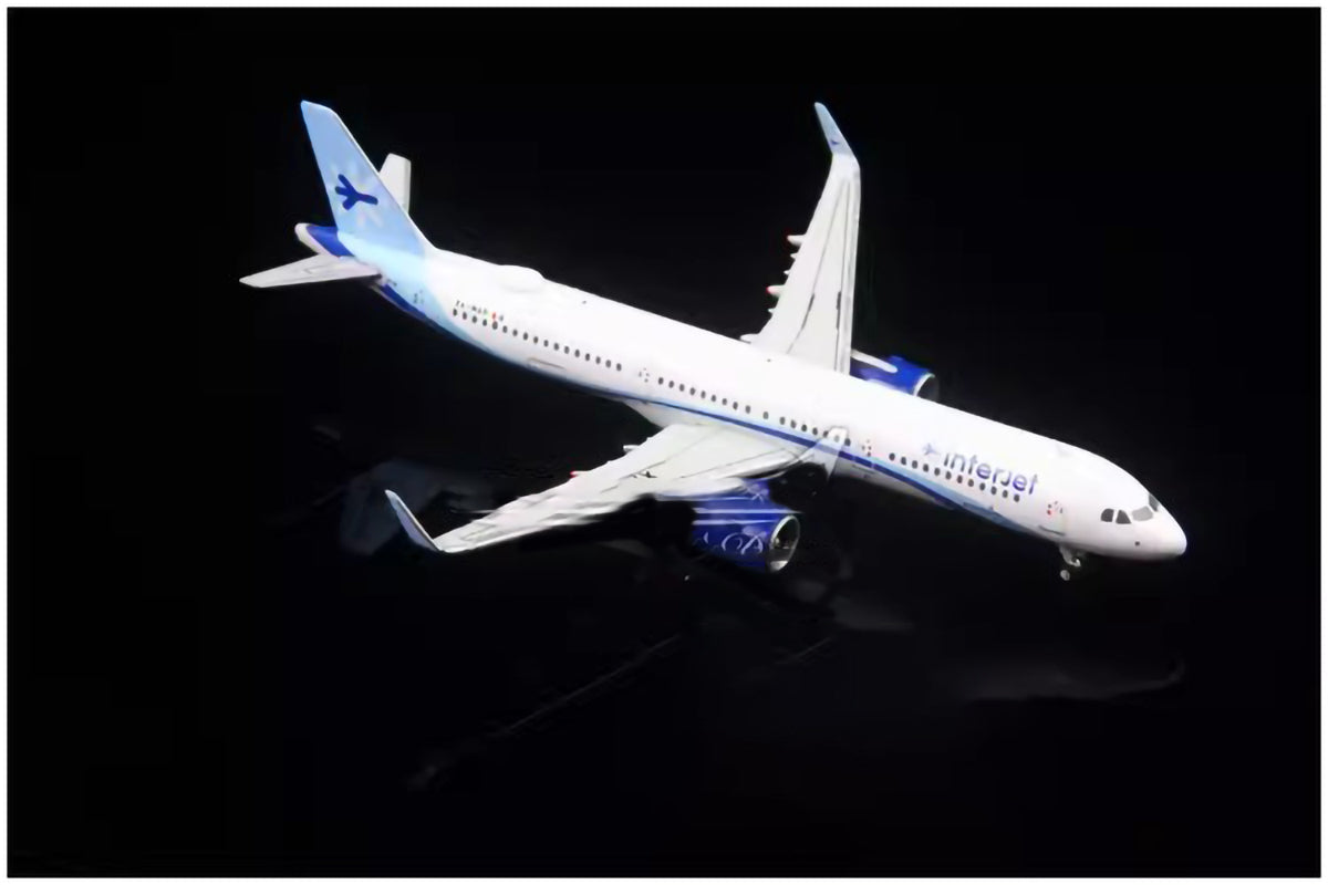 Interjet Mexico Airbus A321neo Airplane Model (1/400 Scale)