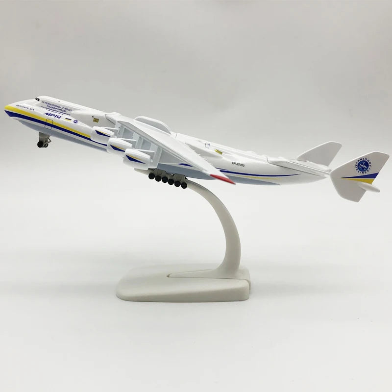 New Antonov Ukraine An-225 (AN225) 1/400 Scale Airplane Model (Special Handmade 21CM)