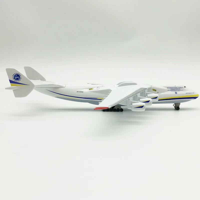 New Antonov Ukraine An-225 (AN225) 1/400 Scale Airplane Model (Special Handmade 21CM)