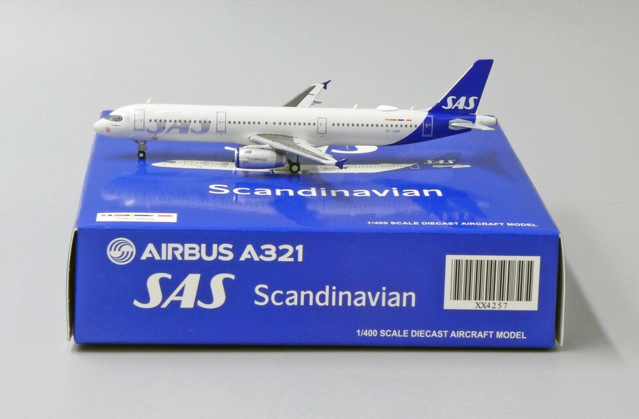 Scandinavian Airlines SAS Airbus A321 Airplane Model OY-KBH (1/400 Scale)