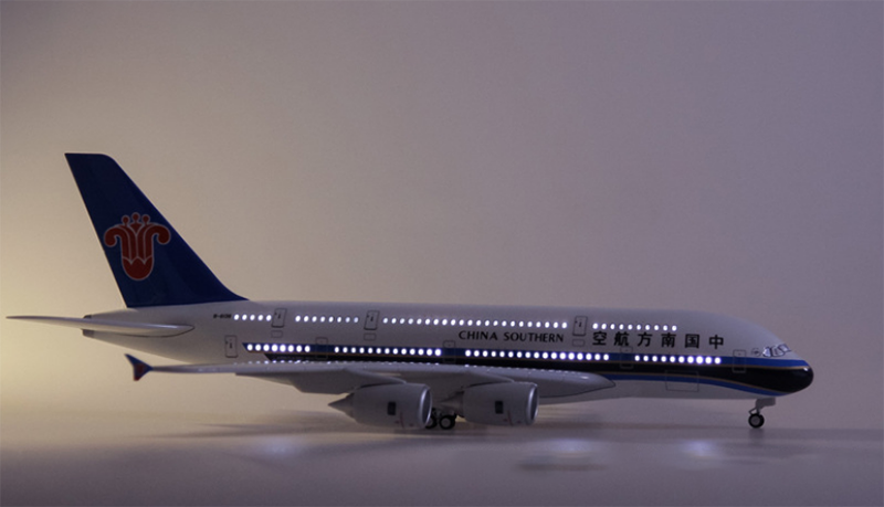 China Southern Airbus A380 Airplane Model (1/160 Scale)