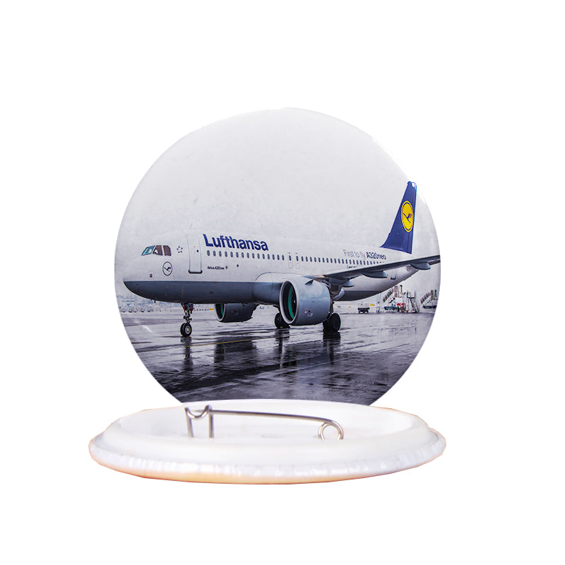 Lufthansa's A320 Neo Designed Pins