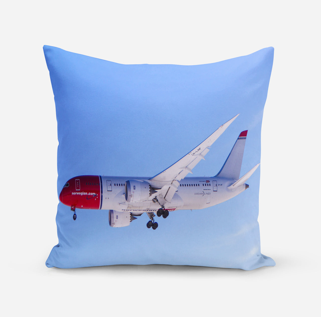 Norwegian Boeing 787 Designed Pillows