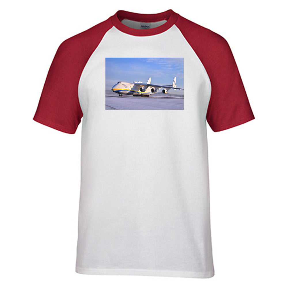 Antonov 225 (33) Designed Raglan T-Shirts