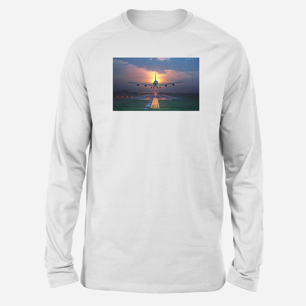 Super Airbus A380 Landing During Sunset Designed Long-Sleeve T-Shirts